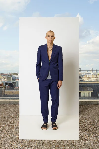 Look 22